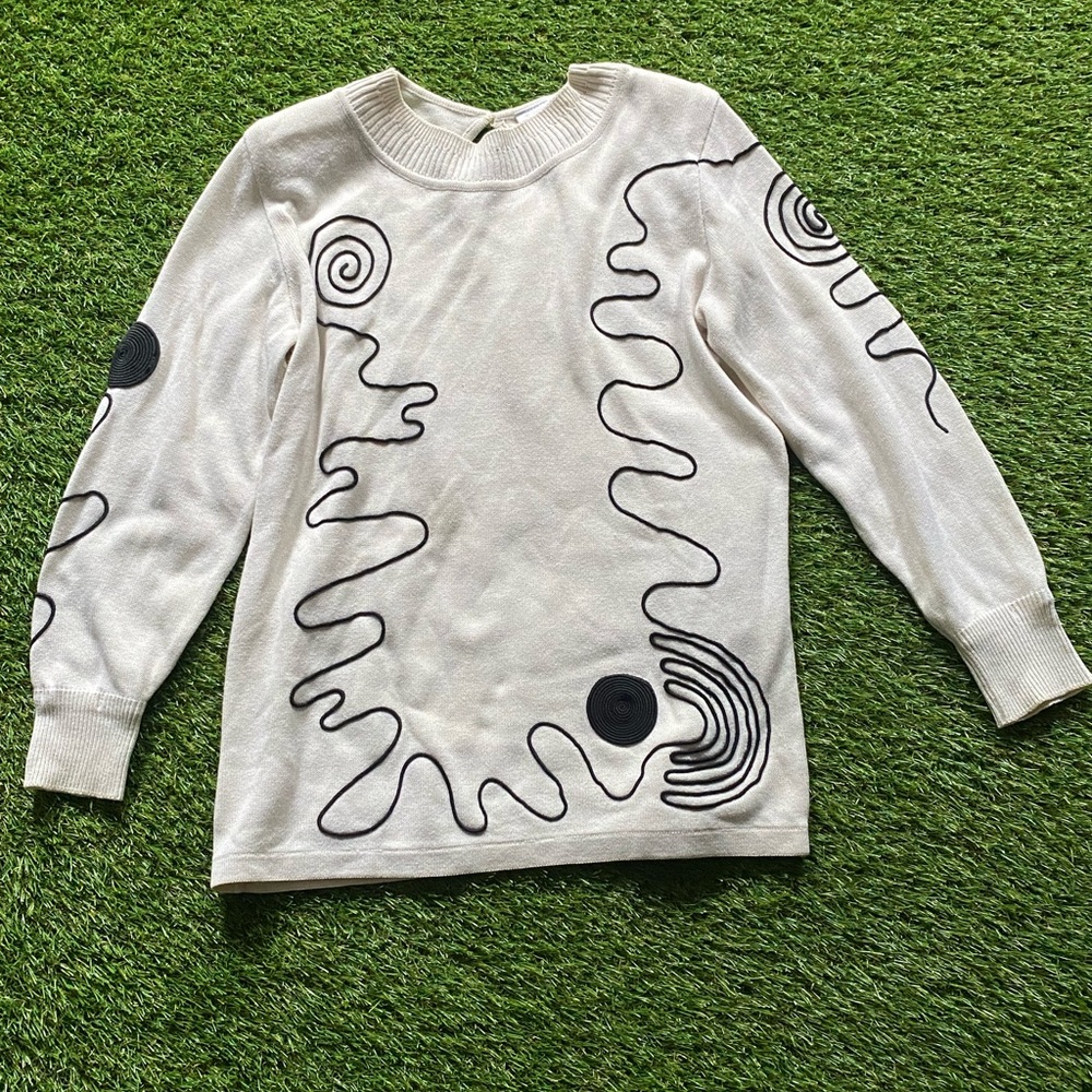 Mondi Women’s Sweater Size L (Made In Germany) White with Black Pattern